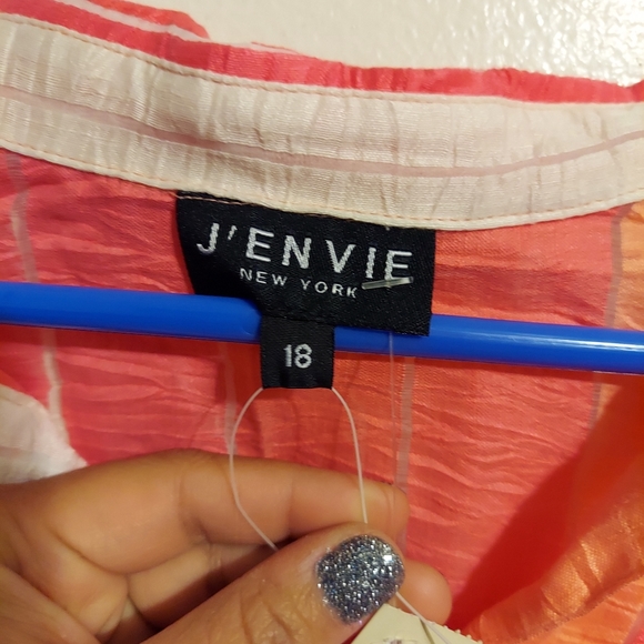 J'ENVIE Blouse - Picture 2 of 10